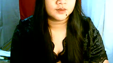 Snapshot of pinayjona chatting on June 7, 2:10 pm pinayjona online show from June 7, 2:10 pm