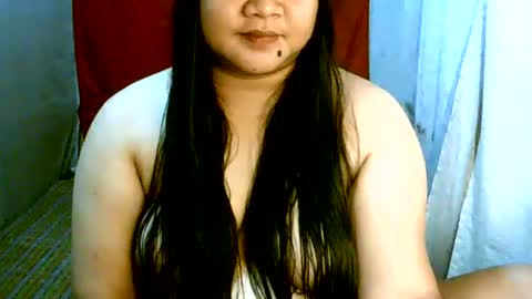 Snapshot of pinayjona chatting on June 22, 11:07 am pinayjona online show from June 22, 11:07 am