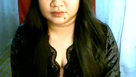 Snapshot of pinayjona chatting on July 18, 11:03 am pinayjona online show from July 18, 11:03 am