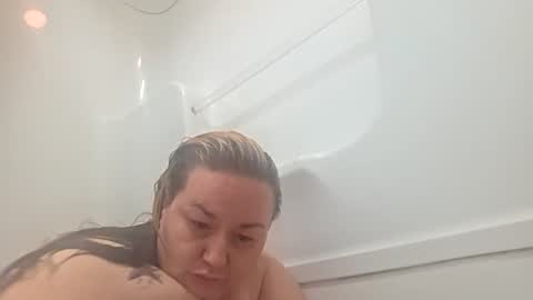 pincheguera online show from May 21, 5:42 pm