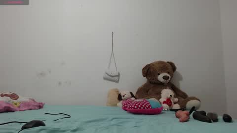 pink_love_25 online show from February 27, 5:07 am