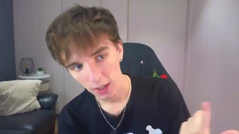 pinki_pank online show from July 9, 5:44 am
