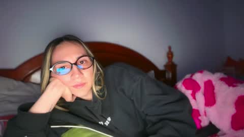 Pinkilola online show from June 16, 11:18 pm