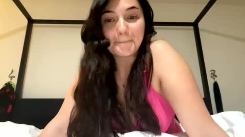 pinkkblossomm online show from March 28, 7:30 am