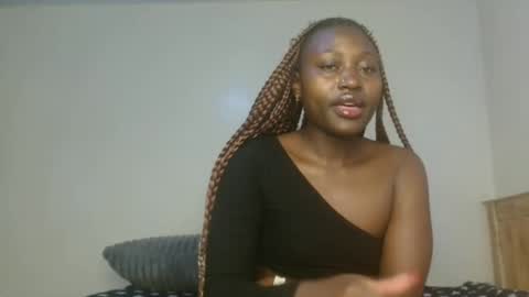 Serena online show from May 15, 11:06 am