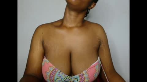 pinkxsugar online show from May 16, 12:40 am