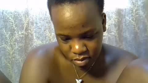 pinky_ebony13 online show from March 25, 10:21 am