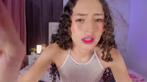 Snapshot of pinky_peach_ chatting on June 9, 3:29 am Peachy online show from June 9, 3:29 am