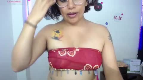 VIOLETA LOPEZ online show from July 5, 4:19 am