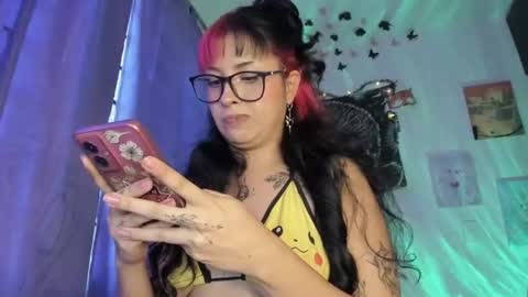 pinky_promiseex online show from January 13, 10:59 pm