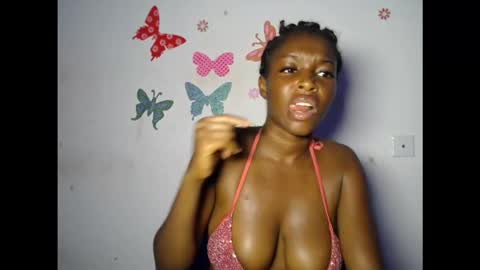 pinkykiki_247 online show from February 12, 6:36 pm