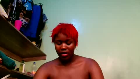 pinky online show from June 17, 7:48 pm