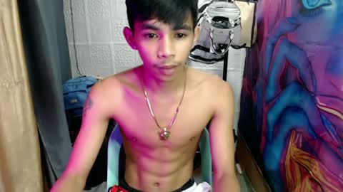 Snapshot of pinoy_oyd69 chatting on June 24, 3:55 pm pinoy_oyd69 online show from June 24, 3:55 pm