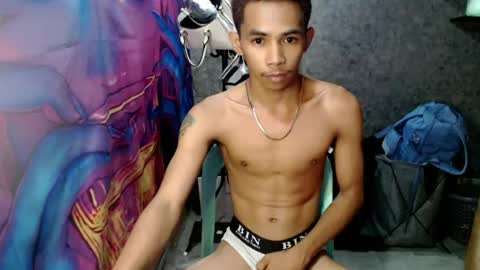 Snapshot of pinoy_oyd69 chatting on July 24, 4:16 pm pinoy_oyd69 online show from July 24, 4:16 pm