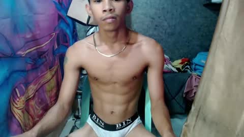 Snapshot of pinoy_oyd69 chatting on July 30, 3:49 am pinoy_oyd69 online show from July 30, 3:49 am