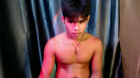 pinoy_shyboy69 online show from April 27, 2:37 pm