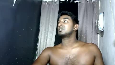 rayvienn online show from April 14, 4:13 pm