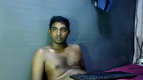 rayvienn online show from May 7, 3:17 pm