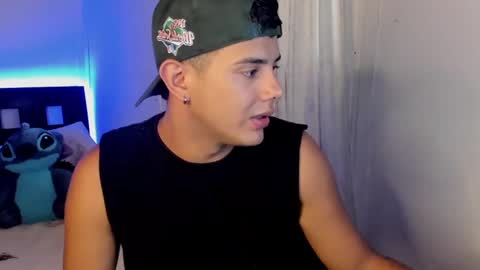 Snapshot of piperodriguez_ chatting on January 7, 6:14 pm Pipe Rodriguez online show from January 7, 6:14 pm