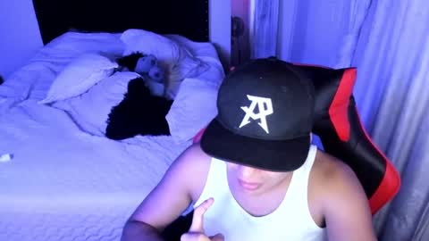 Snapshot of piperodriguez_ chatting on February 14, 6:56 am Pipe Rodriguez online show from February 14, 6:56 am