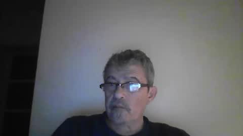 Snapshot of pipi2704 chatting on January 11, 7:16 pm pipi2704 online show from January 11, 7:16 pm