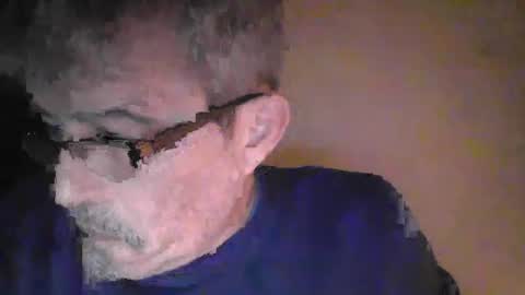 Snapshot of pipi2704 chatting on January 12, 5:56 am pipi2704 online show from January 12, 5:56 am