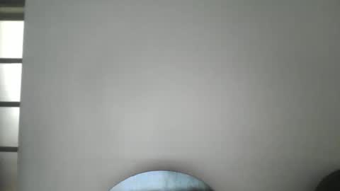 Snapshot of pipi2704 chatting on January 25, 7:28 am pipi2704 online show from January 25, 7:28 am