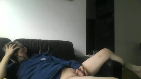 Snapshot of pipi2704 chatting on January 26, 11:28 am pipi2704 online show from January 26, 11:28 am