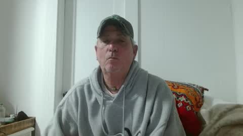 pirate334 online show from April 2, 3:59 am