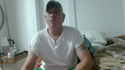 pirate334 online show from April 19, 1:05 am