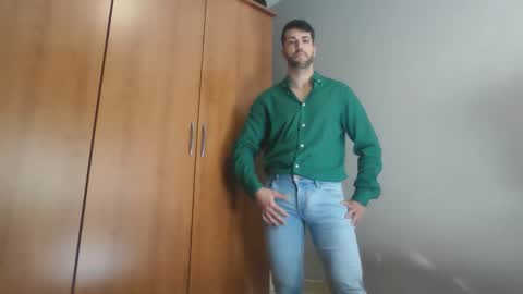 pitruki00 online show from February 21, 1:45 pm