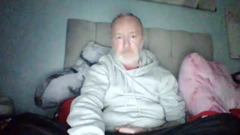 plattsy201283 online show from March 8, 5:28 pm