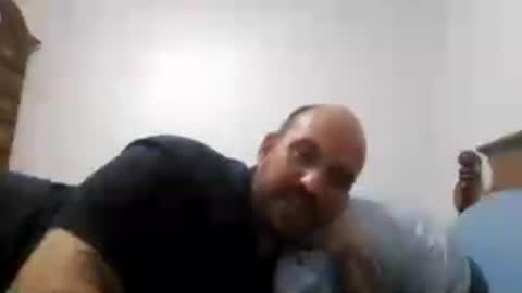 dee online show from July 3, 3:24 am