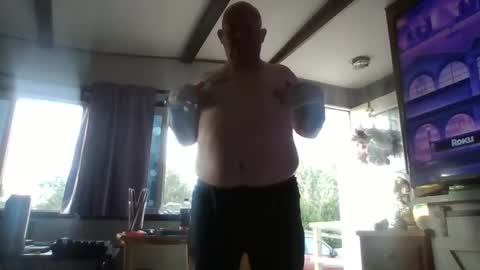 Snapshot of playboychas chatting on June 8, 2:56 am chaz online show from June 8, 2:56 am