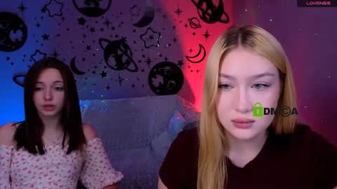 Snapshot of playful_sophie chatting on July 1, 7:24 pm Sophie online show from July 1, 7:24 pm