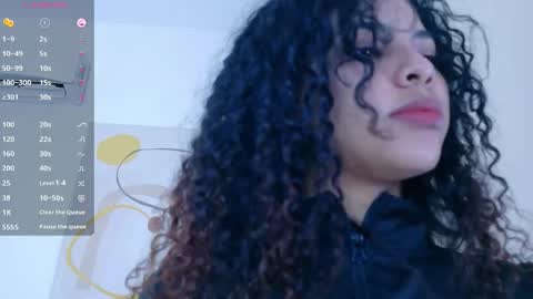 Snapshot of playfuljust_18 chatting on May 27, 12:13 pm SAMARA online show from May 27, 12:13 pm