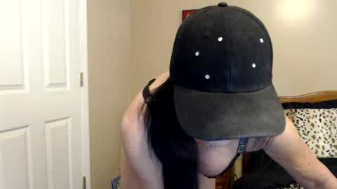 playfulkitten17 online show from August 2, 5:33 pm