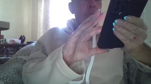 Holding the cum back.. online show from January 1, 6:16 pm