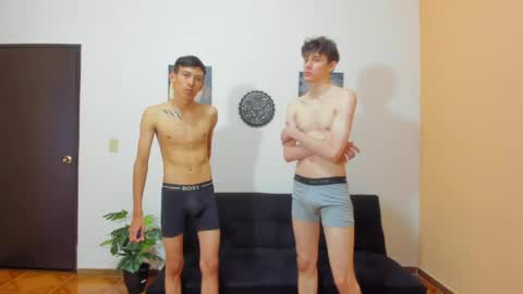Dilan and Alan online show from April 30, 8:57 pm
