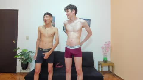 Dilan and Alan online show from May 8, 8:58 pm