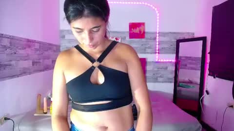 Snapshot of pleassing_neighbour chatting on July 7, 3:20 am Zalome online show from July 7, 3:20 am