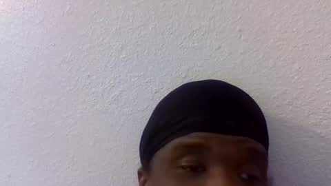 PleasureP online show from May 25, 6:19 am