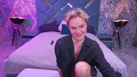 Ira brunette and Vika blonde online show from March 21, 7:57 am