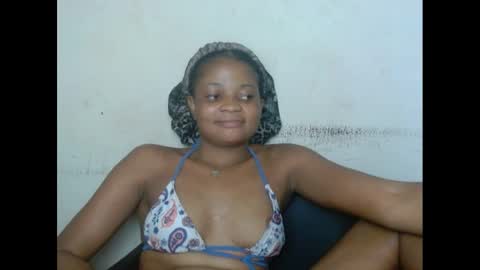 plumnjuicyx online show from March 1, 5:05 pm