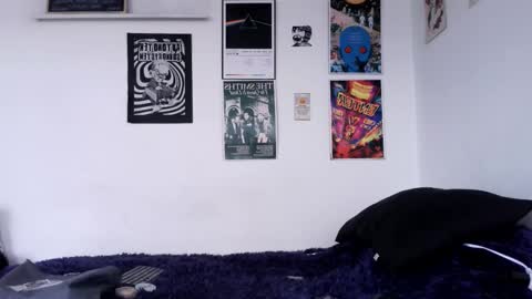    online show from February 19, 6:48 pm