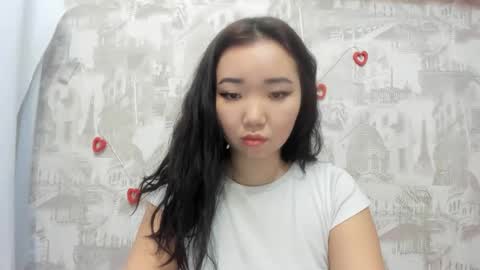 Snapshot of pocahontas654 chatting on December 12, 9:19 am Erica online show from December 12, 9:19 am