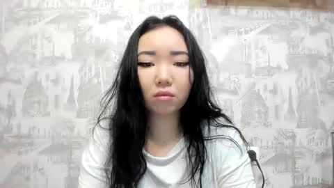 Snapshot of pocahontas654 chatting on February 2, 11:21 pm Erica online show from February 2, 11:21 pm