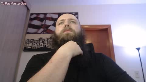 Bear online show from October 18, 4:48 am