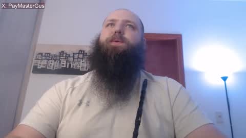 Bear online show from November 9, 9:46 pm