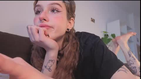 Snapshot of poli_blink chatting on March 4, 12:11 pm polina online show from March 4, 12:11 pm